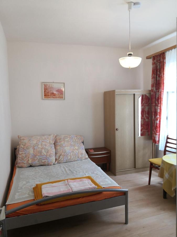 Apartmán Goldner Stern Kaub Exteriér fotografie
